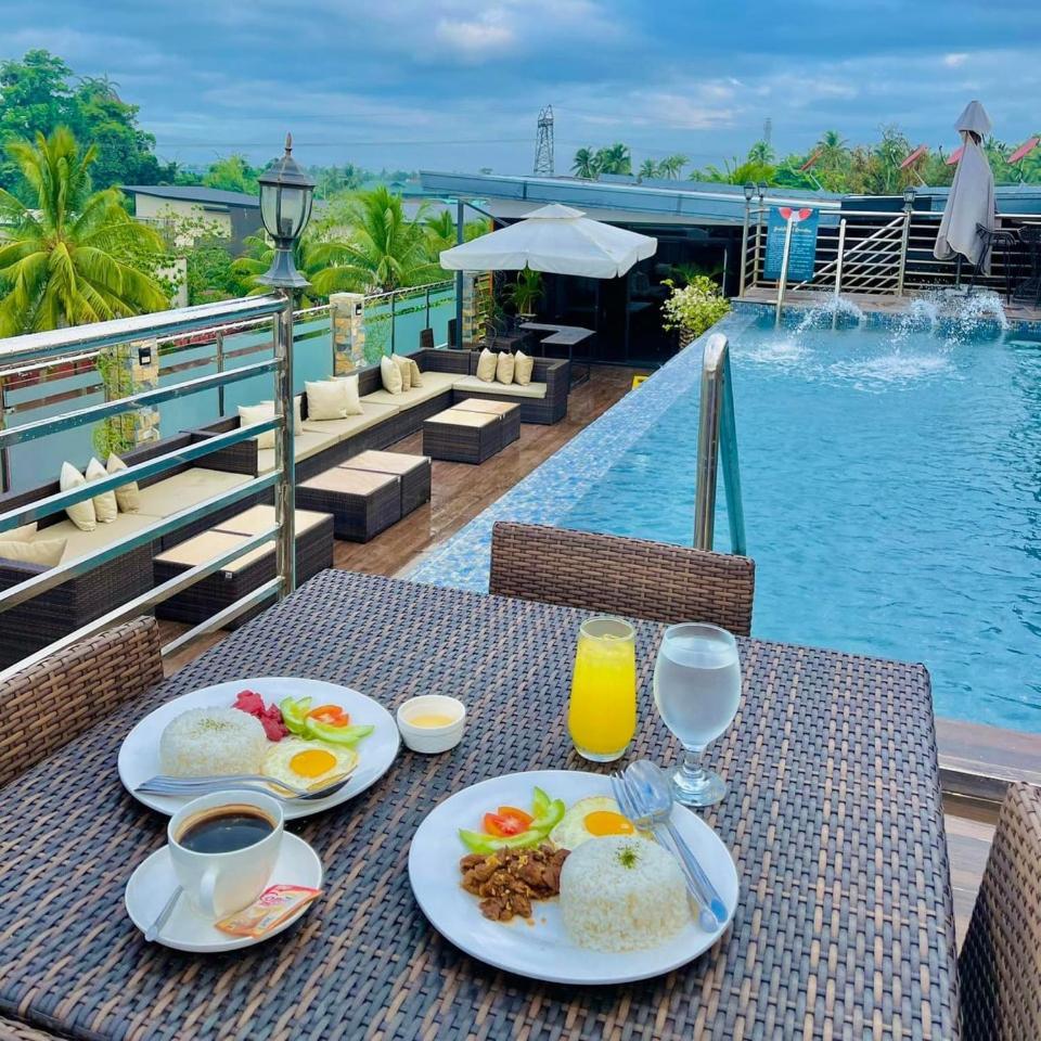 Shine Boutique Hotel Tagum Exterior foto