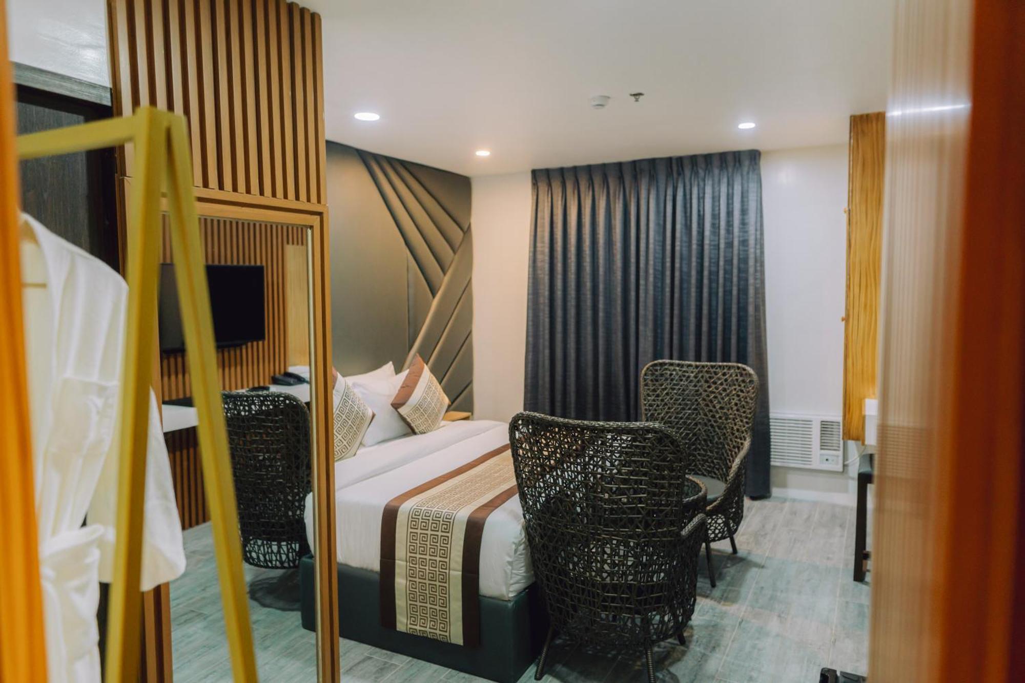 Shine Boutique Hotel Tagum Exterior foto